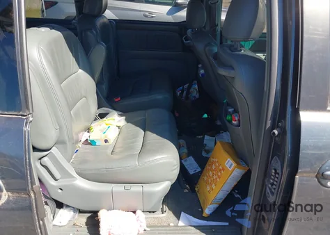 2003 Honda Odyssey Ex-L from USA, damaged, VIN 5FNRL18713B026134